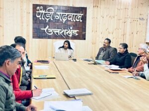 डीएम स्वाति एस. भदौरिया ने दी स्वास्थ्य सेवाओं को नयी धार, जिले के 16 अस्पतालों को बनाया गया नोडल केंद्र, एक्सरे – अल्ट्रासाउंड और एंबुलेंस सुविधाओं में होगा बड़ा सुधार