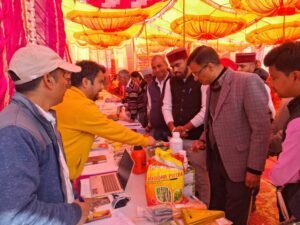 5 लाख से अधिक लोगों तक पहुंचा “जन-जन की सरकार, जन-जन के द्वार” अभियान, मुख्यमंत्री पुष्कर सिंह धामी के निर्देश पर 45 दिन तक चला अभियान, 681 शिविरों के जरिए हुआ 33 हजार जन समस्याओं का समाधान